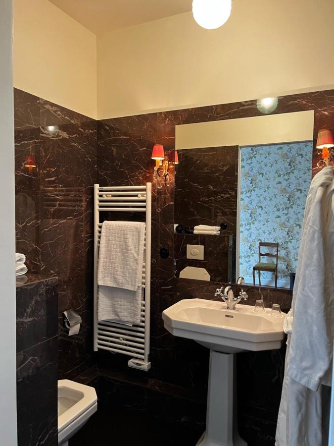 Hotel Restaurant Chez Gervais Quingey Ngoại thất bức ảnh